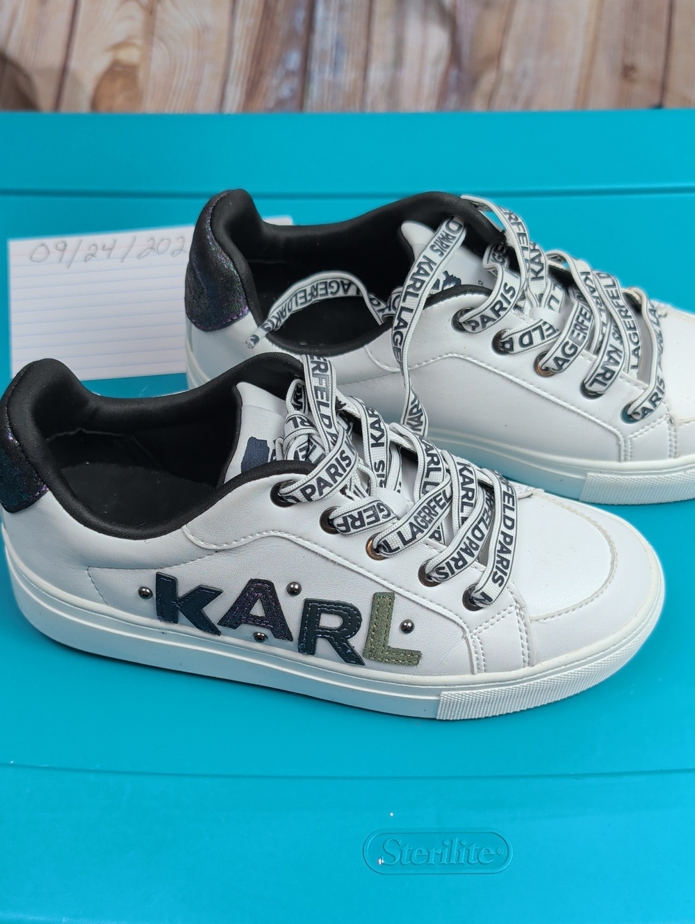 Karl Lagerfeld Women's White Sneakers with Black and Glitter Logo Size 5
